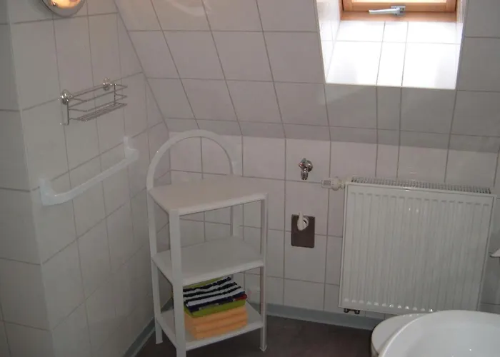 In Mit Garten By Interhome Daire